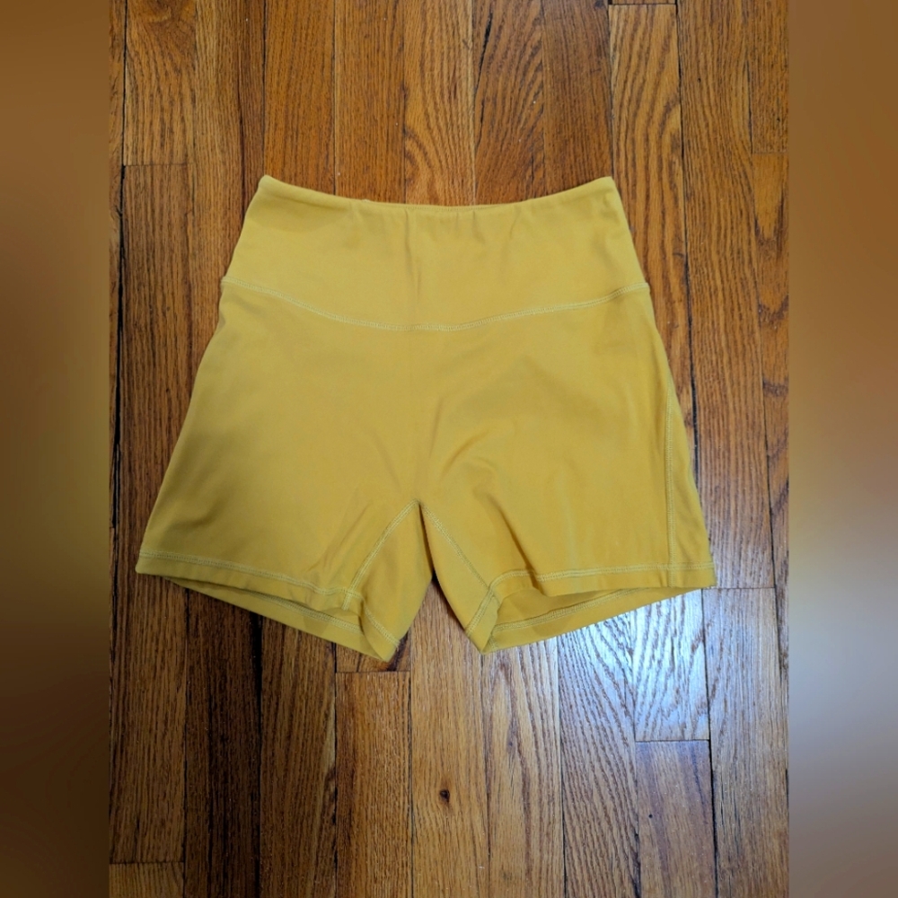 Alphalete Shorts 4.5"